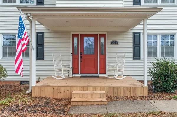 $699,900 | 223 Ivy Circle, Advance, NC 27006