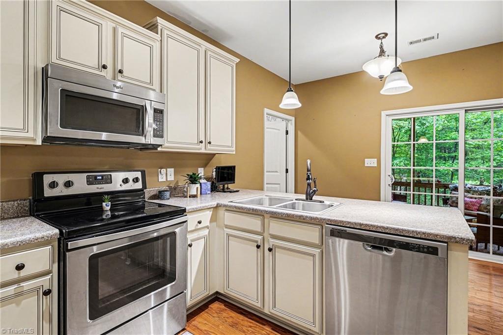 7802 High Meadows Road Greensboro, NC 27455 - Photo 38 of 50