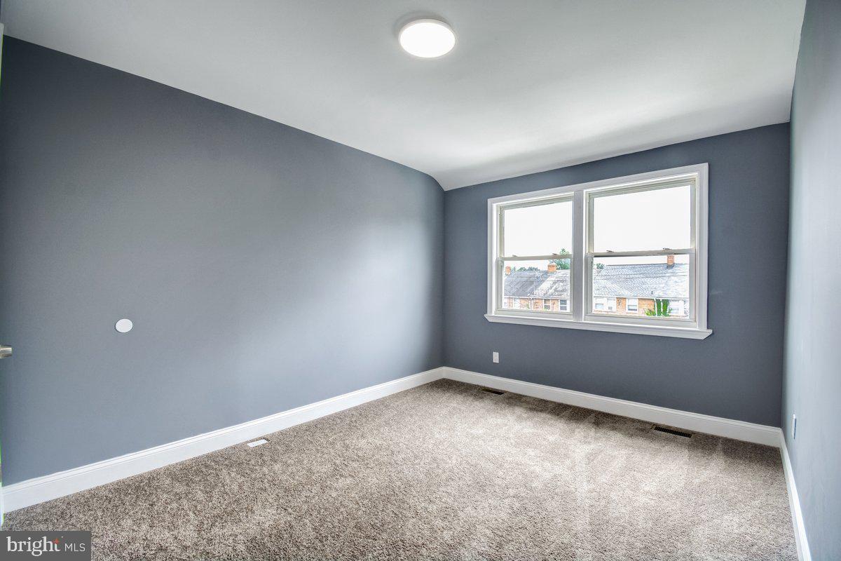 1309 Stonewood Road Baltimore, MD 21239 - Photo 15 of 36
