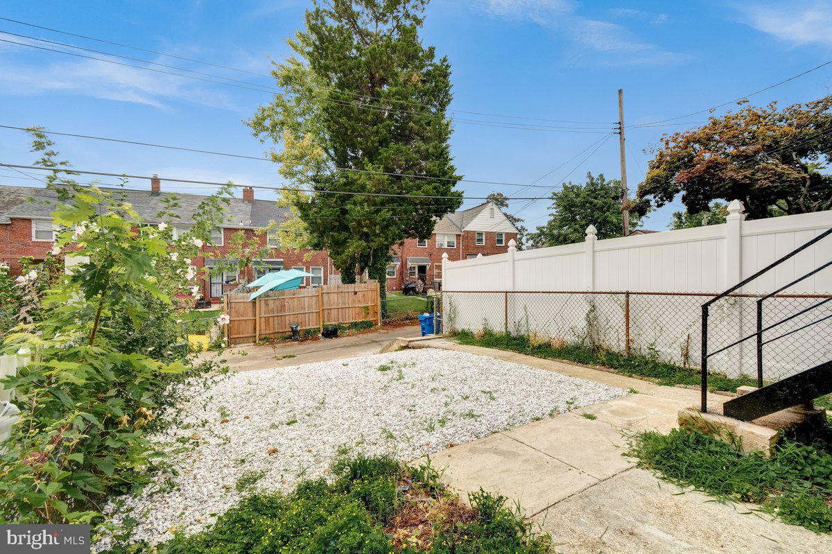 1309 Stonewood Road Baltimore, MD 21239 - Photo 34 of 36