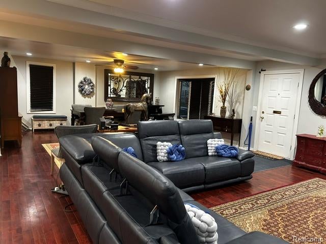 89 Muir Road Grosse Pointe, MI 48236 - Photo 13 of 29 Gallery Image 13