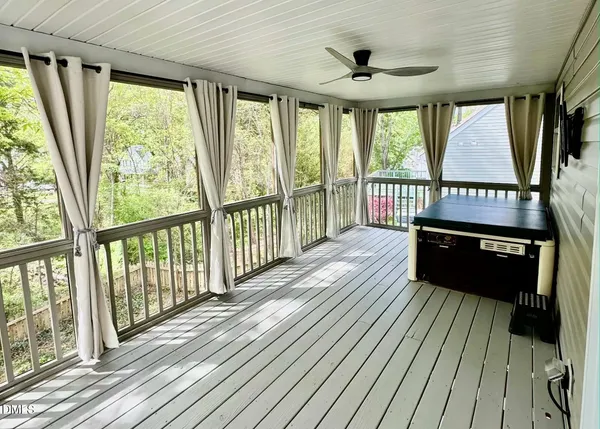 $464,900 | 6405 Willowlawn Drive, Wake Forest, NC 27587