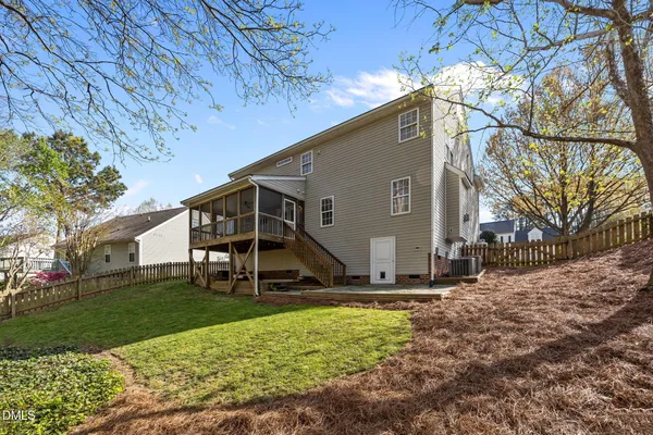 $464,900 | 6405 Willowlawn Drive, Wake Forest, NC 27587