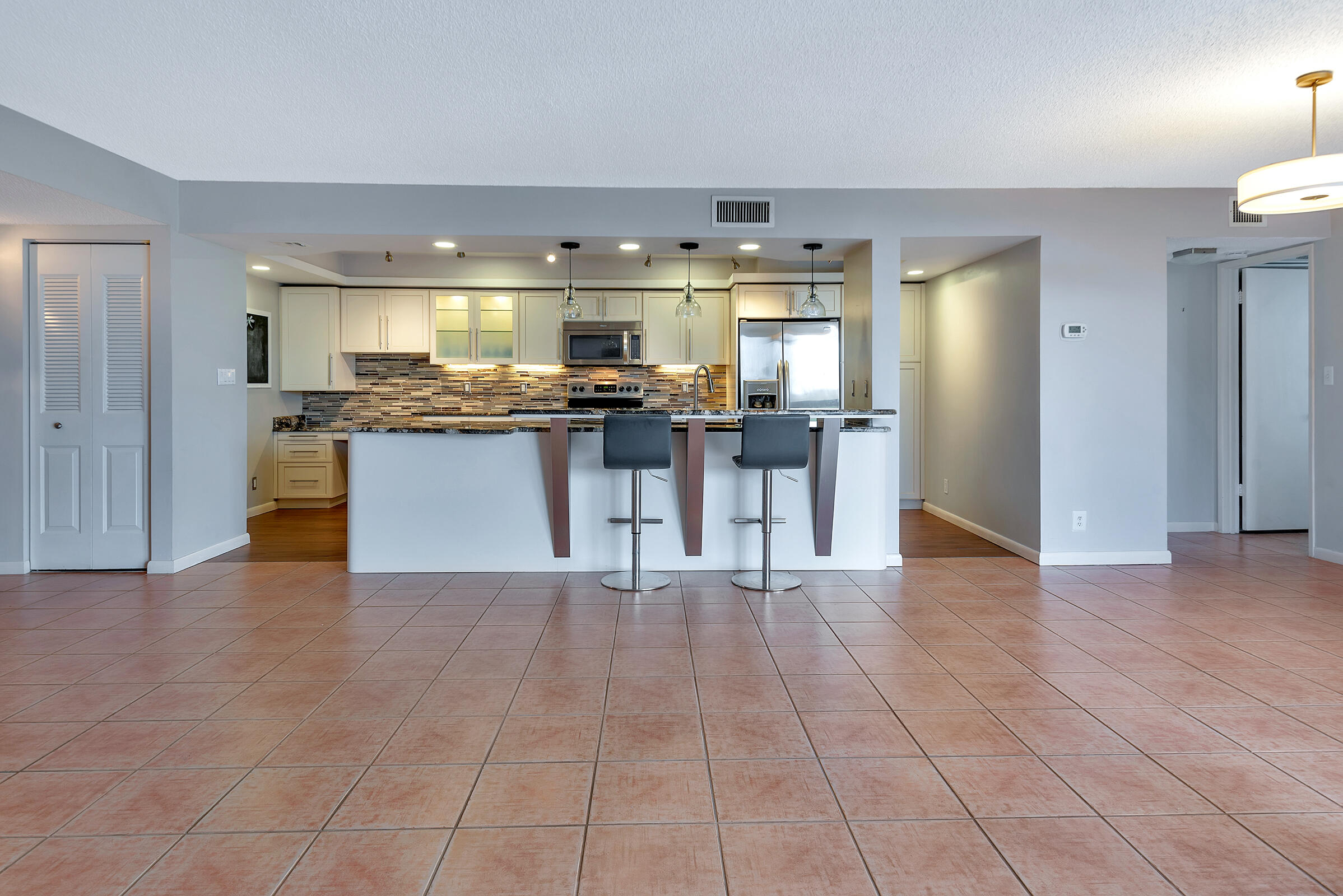 955 Dotterel Road, Unit 2410 Delray Beach, FL 33444 - Photo 6 of 48 kitchen
