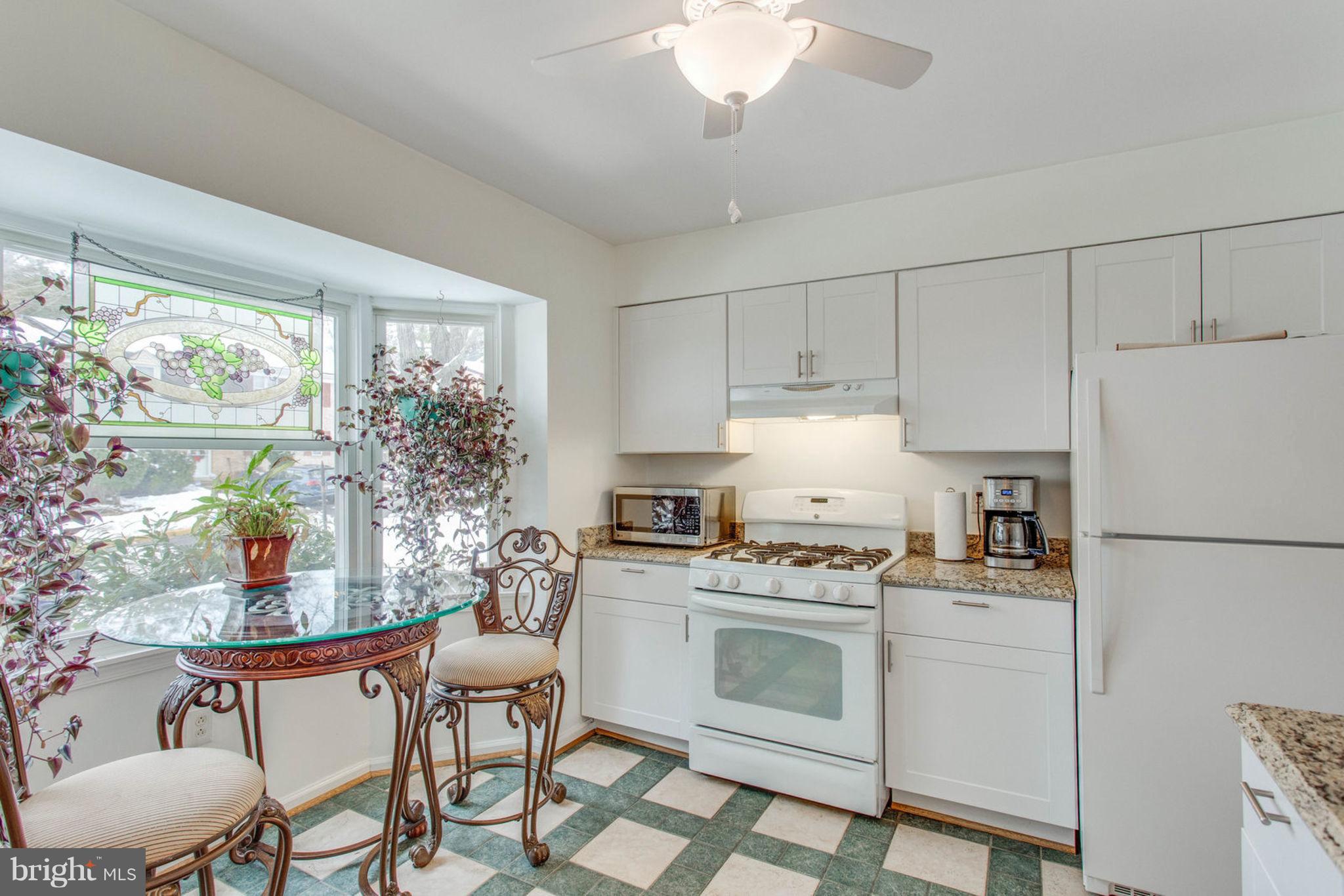 9869 Lakepointe Drive Burke, VA 22015 - Photo 6 of 30 Kitchen is flooded with natural light