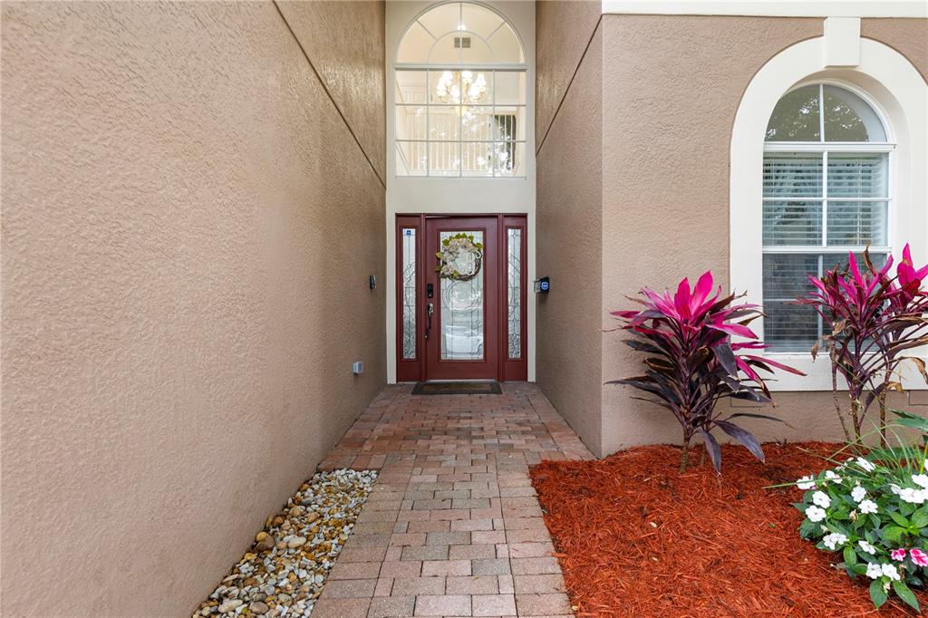 6932 Gray Catbird Loop Wesley Chapel, FL 33545 - Photo 12 of 66