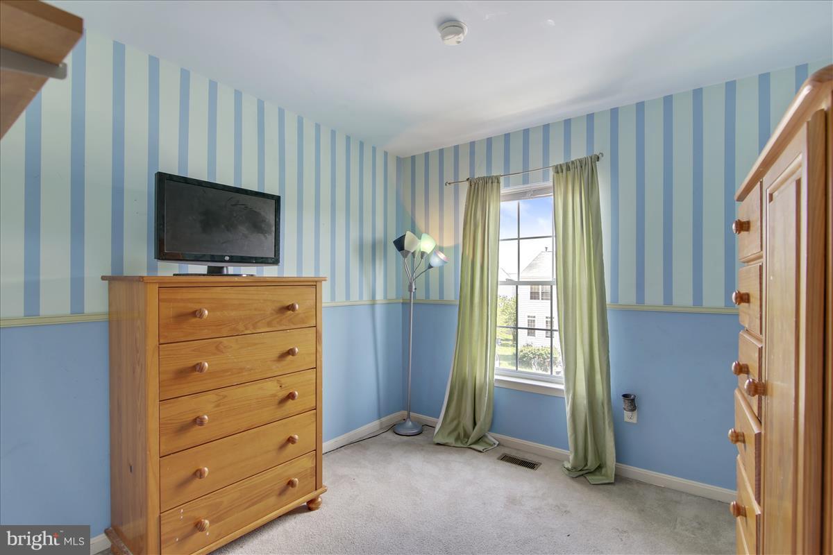 1517 Rambling Way North Frederick, MD 21701 - Photo 18 of 24 Bedroom