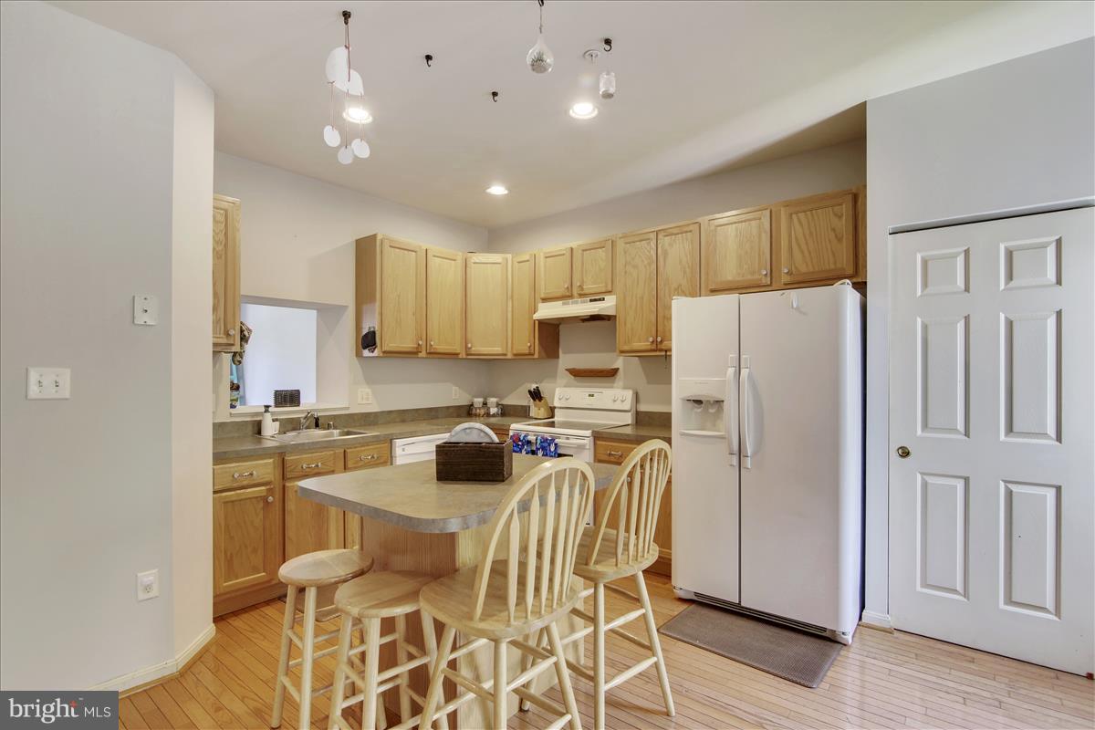 1517 Rambling Way North Frederick, MD 21701 - Photo 7 of 24 Kitchen