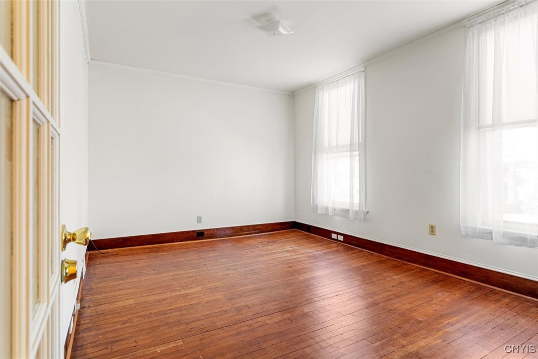 303 Main Street, Unit 1 Oneida, NY 13421 - Photo 16 of 27