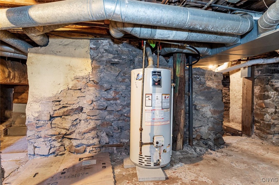 303 Main Street, Unit 1 Oneida, NY 13421 - Photo 25 of 27