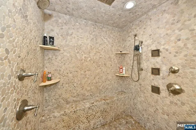 $1,075,000 | 403 Summit Avenue, Hackensack, NJ 07601