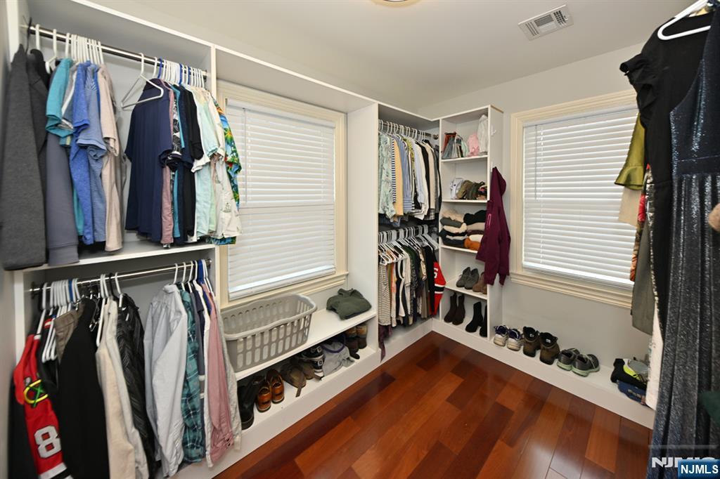 403 Summit Avenue Hackensack, NJ 07601 - Photo 17 of 36