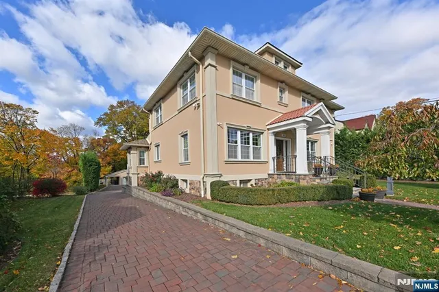 $1,075,000 | 403 Summit Avenue, Hackensack, NJ 07601