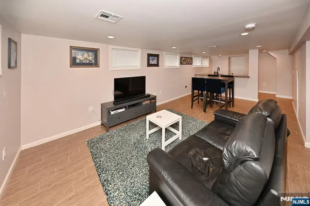 $1,075,000 | 403 Summit Avenue, Hackensack, NJ 07601