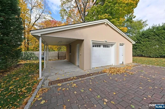 $1,075,000 | 403 Summit Avenue, Hackensack, NJ 07601