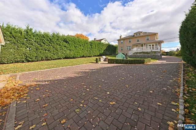 $1,075,000 | 403 Summit Avenue, Hackensack, NJ 07601