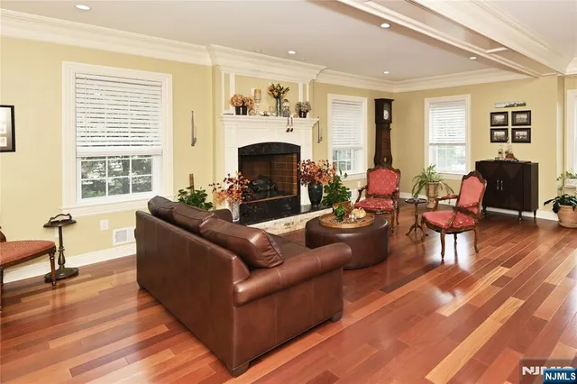 $1,075,000 | 403 Summit Avenue, Hackensack, NJ 07601