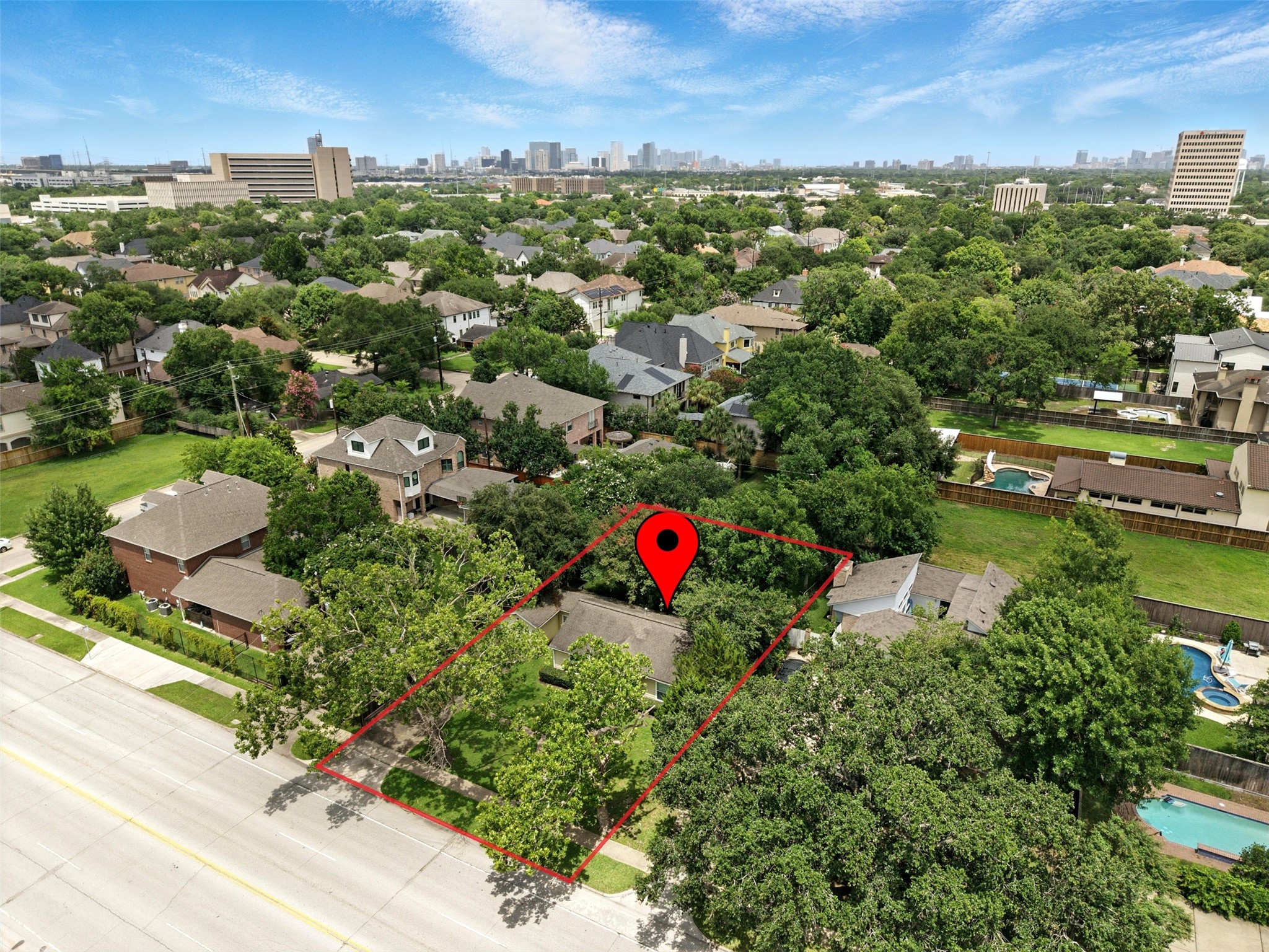 6305 South Rice Avenue Bellaire, TX 77401 - Photo 13 of 23