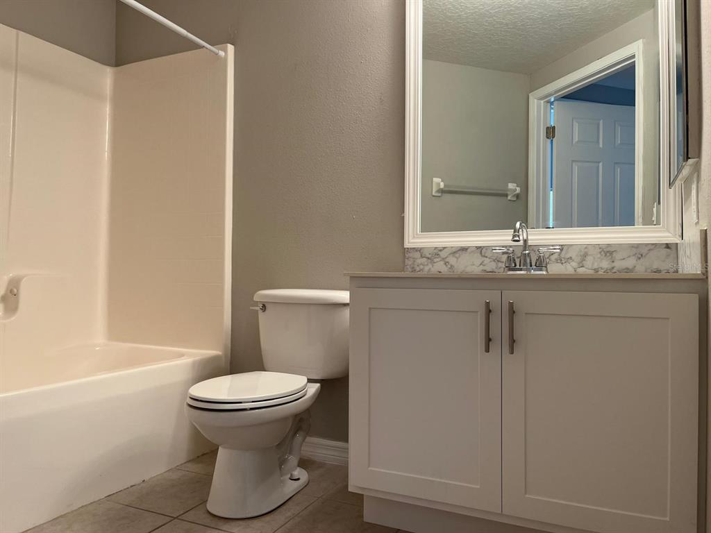 6021 Portsdale Place, Unit 101 Riverview, FL 33578 - Photo 13 of 19