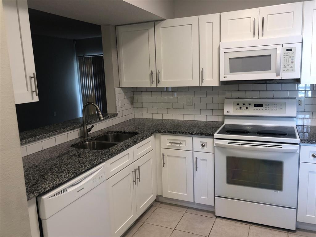 6021 Portsdale Place, Unit 101 Riverview, FL 33578 - Photo 2 of 19