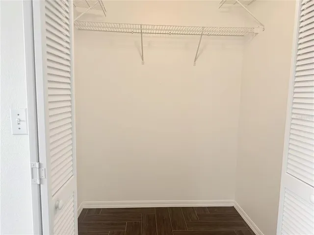 $2,150 | 20 Emerald Bay Drive, Oldsmar, FL 34677