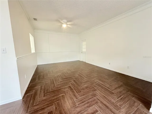 $2,150 | 20 Emerald Bay Drive, Oldsmar, FL 34677