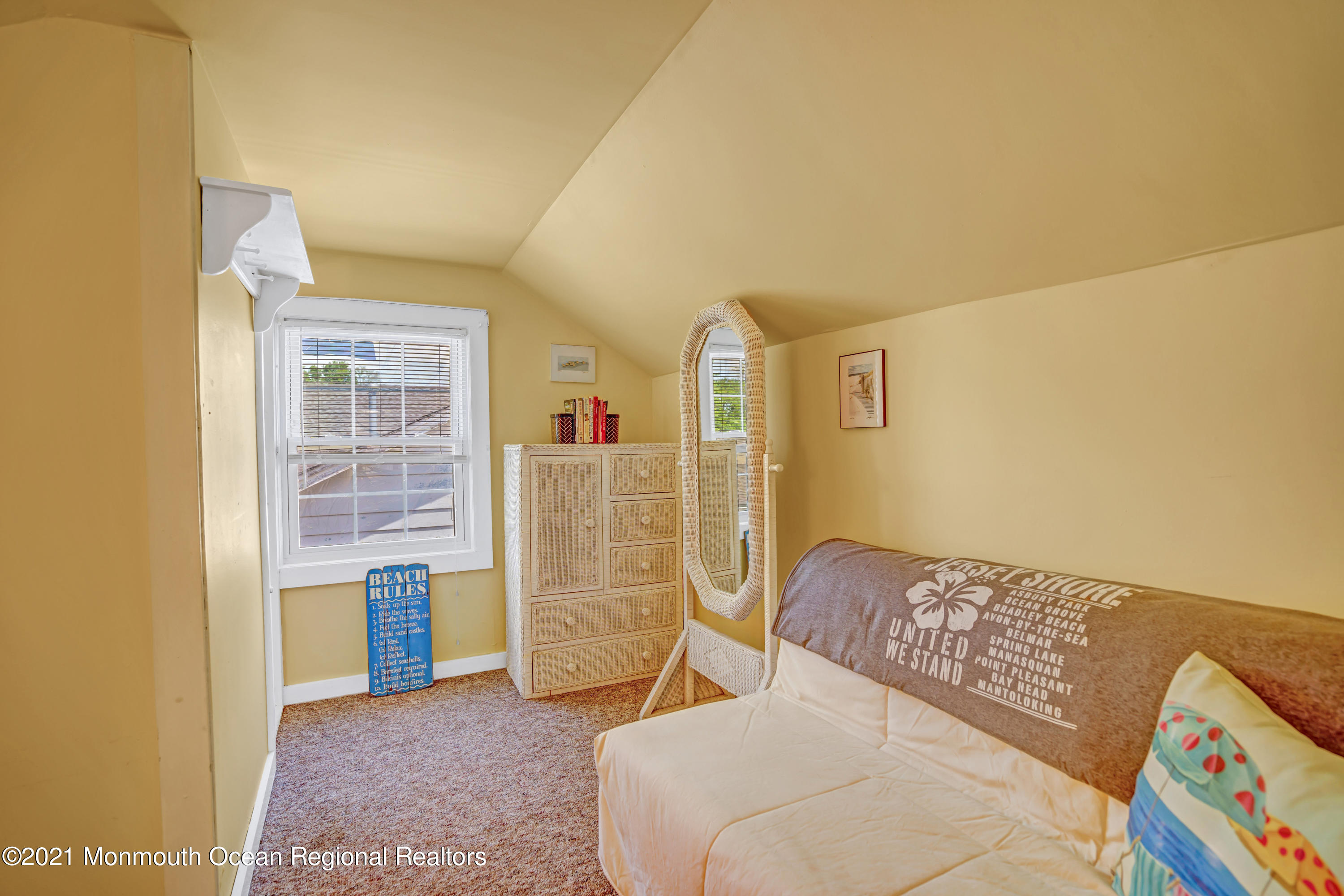 711 Ridge Avenue Neptune Township, NJ 07753 - Photo 17 of 39 024_dsc02060_1_2_3_4