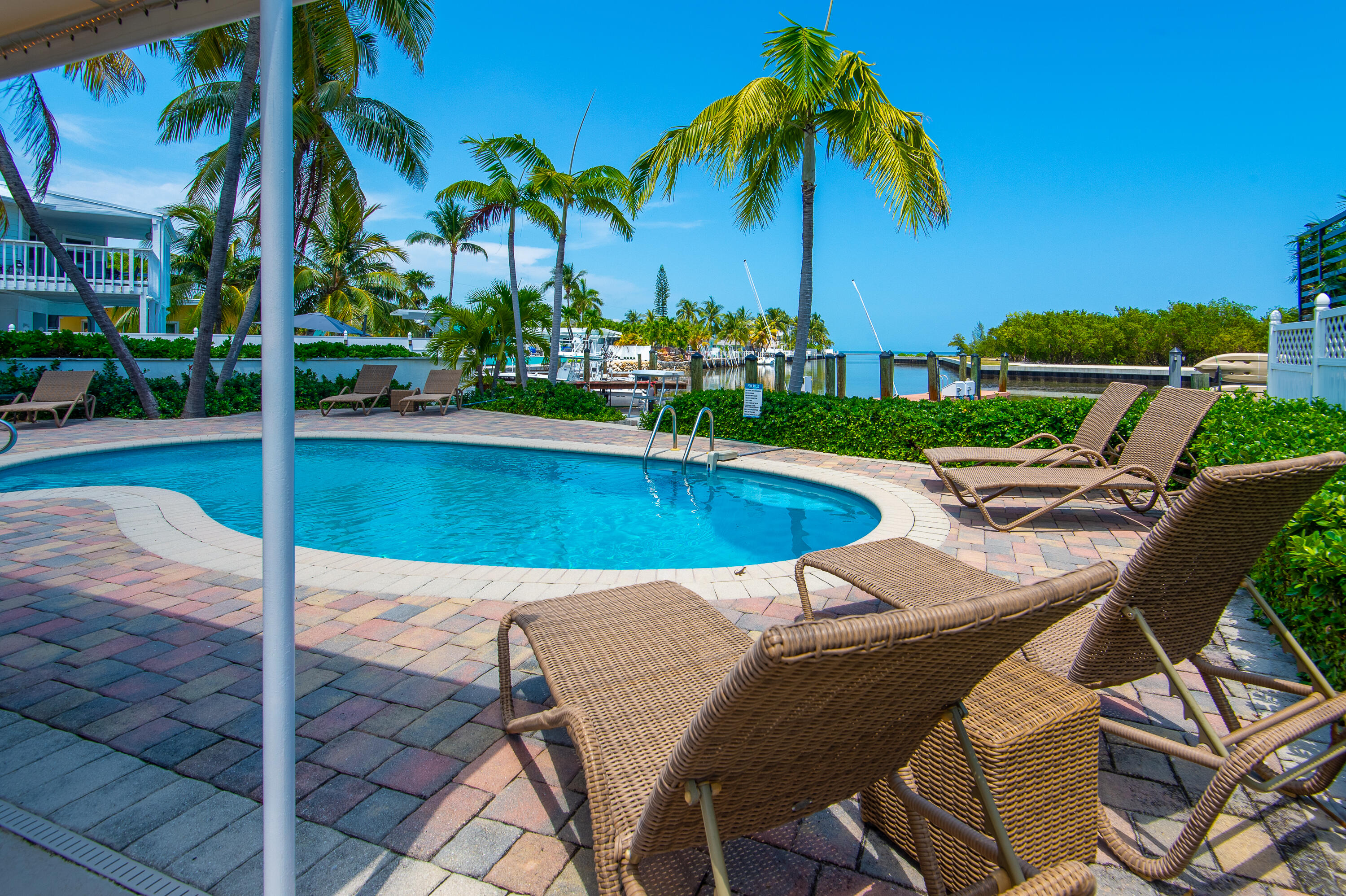 524 Sombrero Beach Road Marathon, FL 33050 - Photo 18 of 80 SPP_7016-HDR