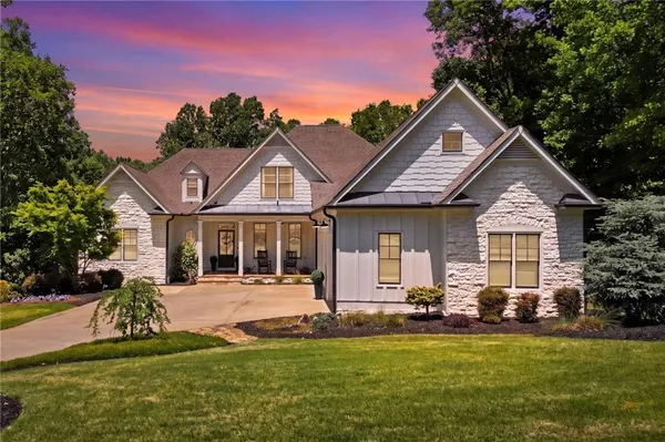 $1,045,000 | 214 Heritage Town Parkway, Canton, GA 30115