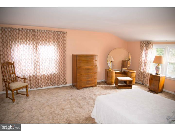 1810 Prospect Ridge Boulevard Haddon Heights, NJ 08035 - Photo 19 of 24 Gallery Image 19