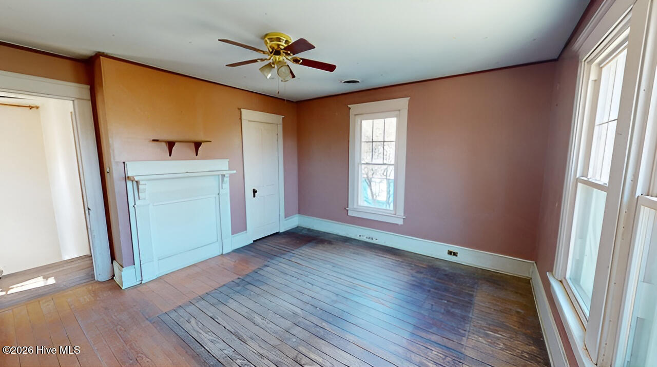 1502 Herrington Road Elizabeth City, NC 27909 - Photo 23 of 52 Bedroom_36