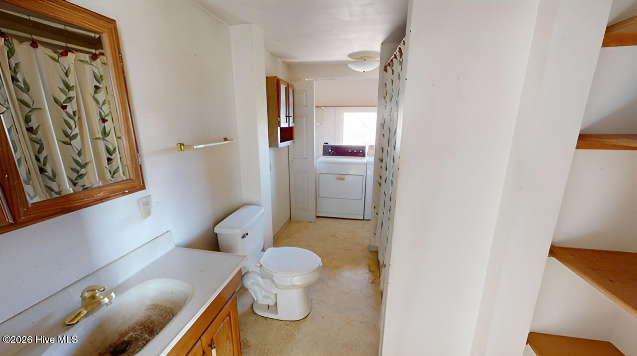 1502 Herrington Road Elizabeth City, NC 27909 - Photo 33 of 52 Bathroom_42