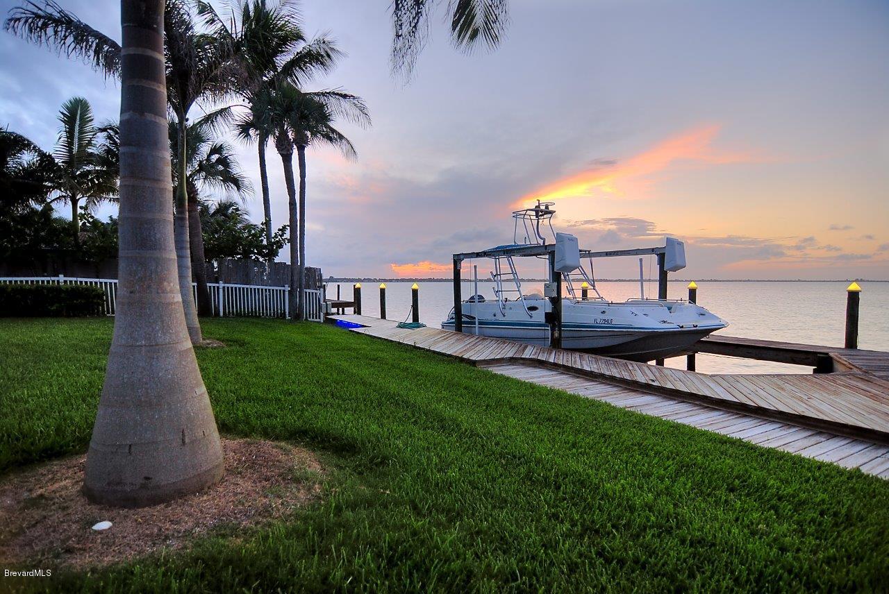 21 Country Club Road Cocoa Beach, FL 32931 - Photo 21 of 22 EVENING 2