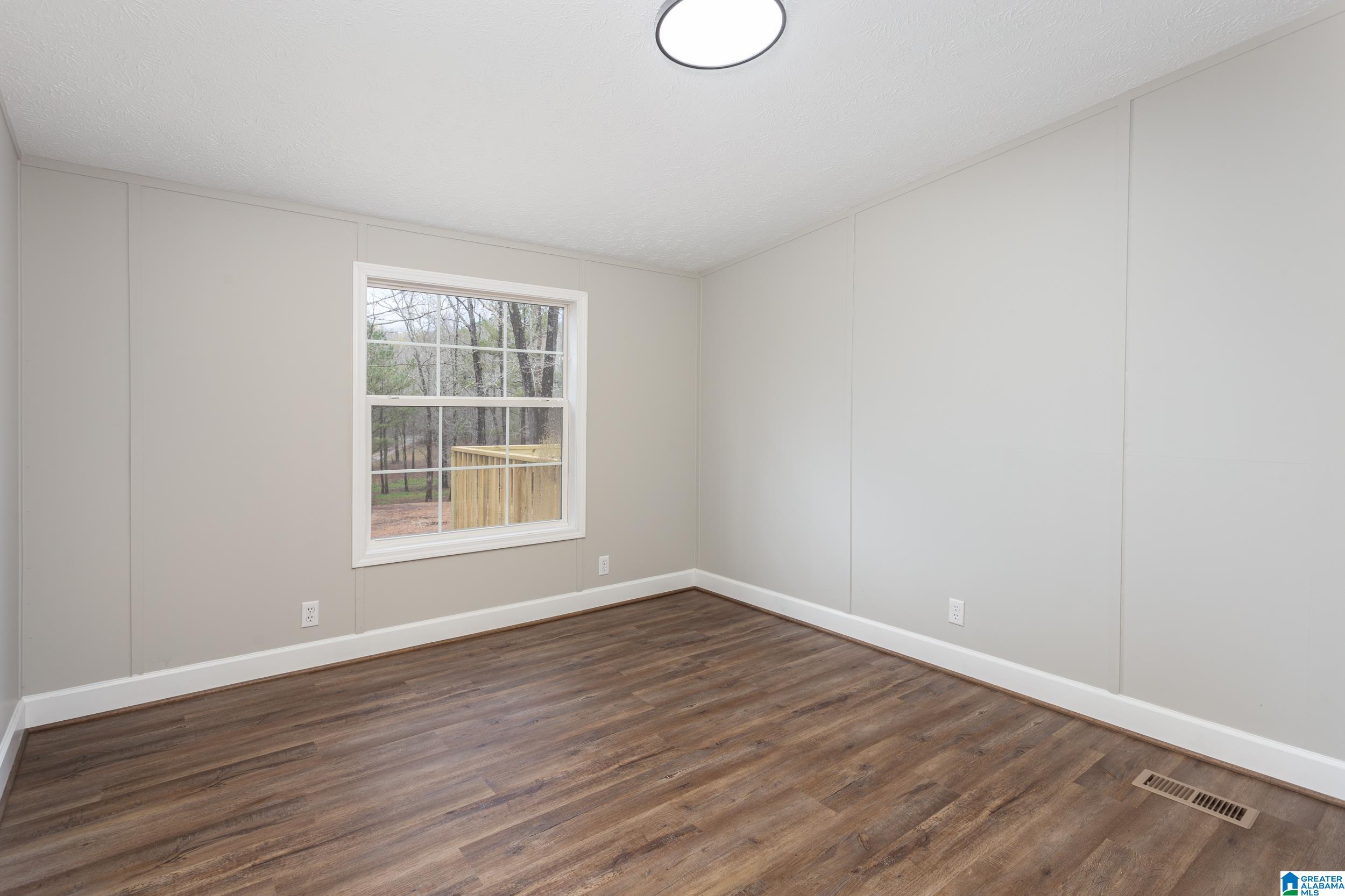 479 Old Creek Road Ohatchee, AL 36271 - Photo 20 of 38