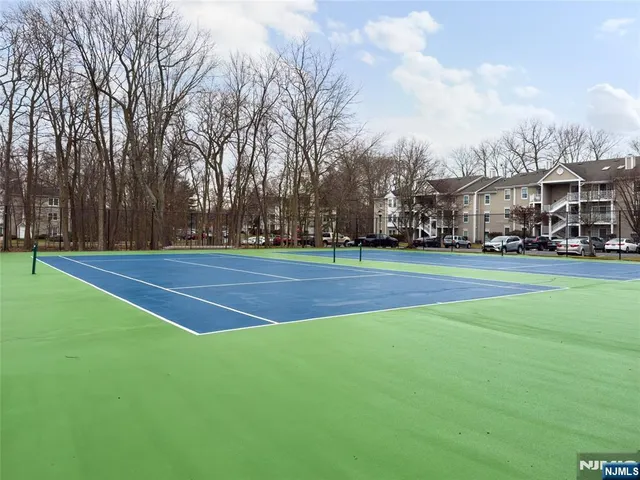 $2,800 | 556 Holly Court, Mahwah, NJ 07430