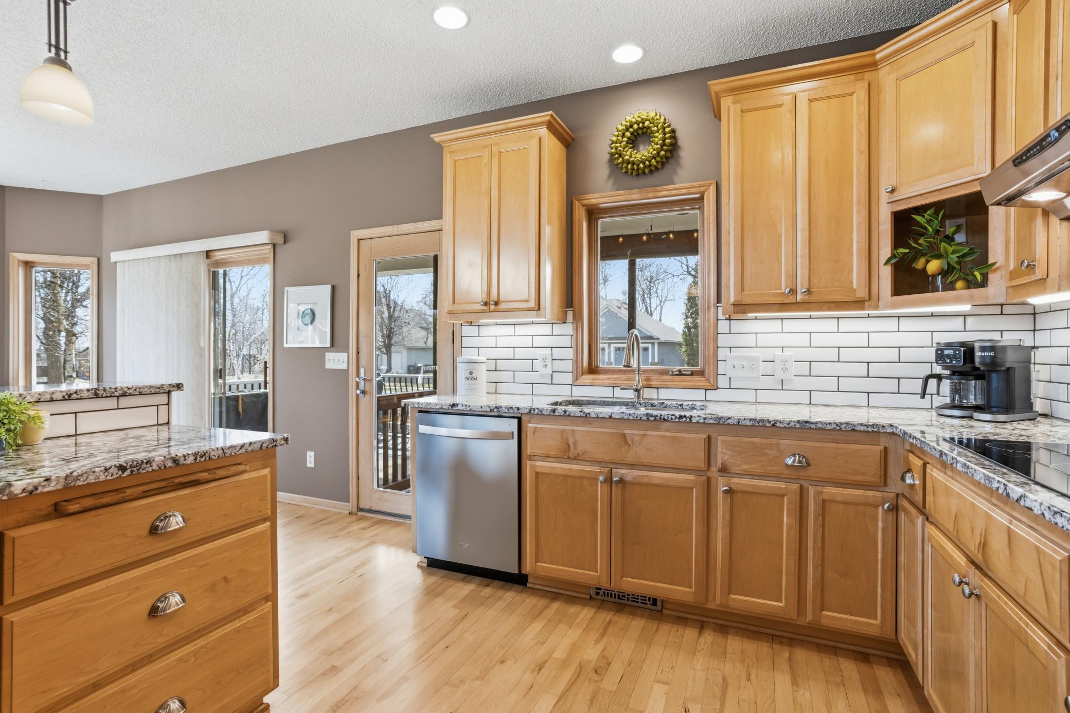 9451 138th Street West Savage, MN 55378 - Photo 5 of 49