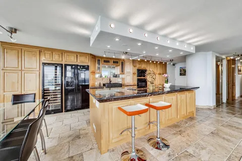 $880,000 | 505 North Lake Shore Drive, Unit 5302, Chicago, IL 60611