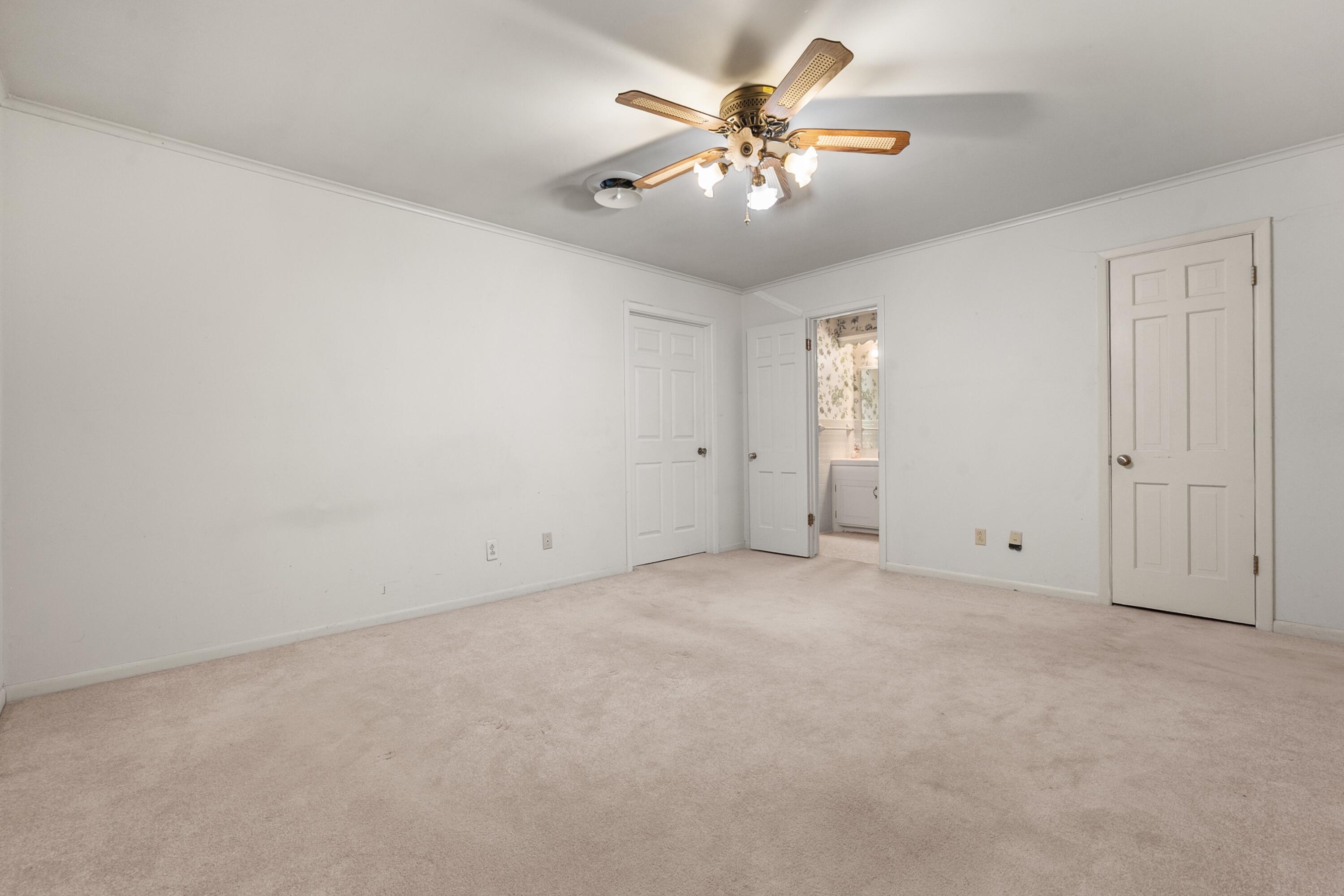 905 West Virginia Street Floydada, TX 79235 - Photo 19 of 23 905 W Virginia 8