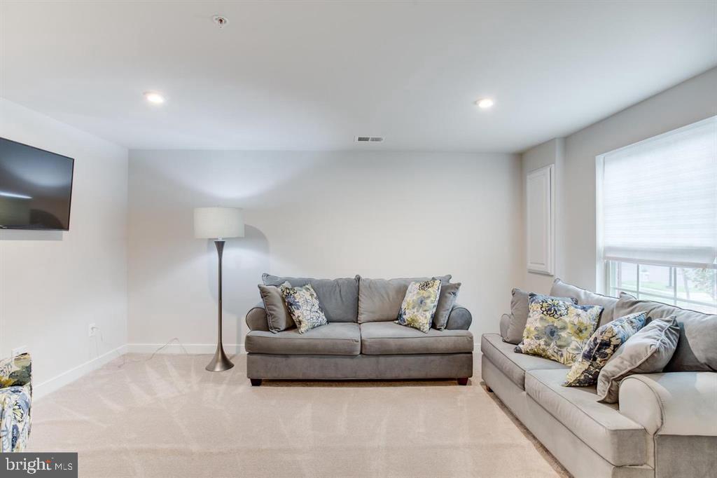 10520 Norbourne Farm Road Upper Marlboro, MD 20772 - Photo 9 of 38