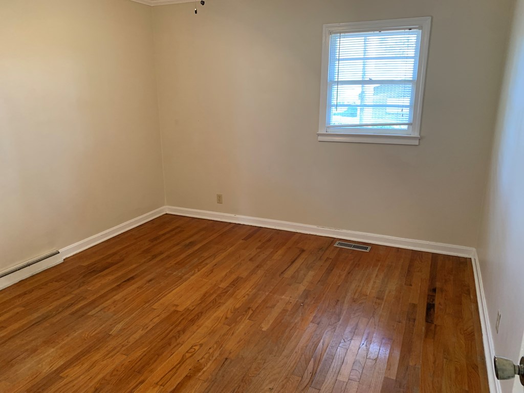 1001 Moss Street Dothan, AL 36301 - Photo 5 of 14