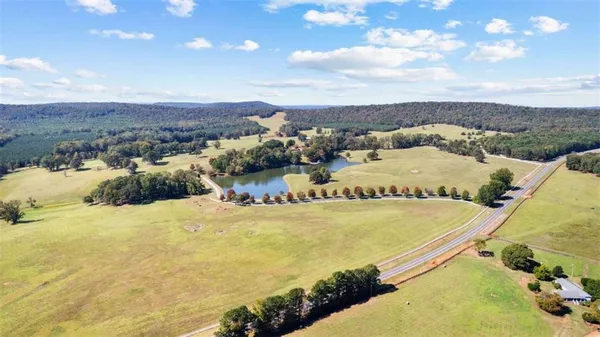 $17,990,900 | 5225 Chalybeate Springs Road, Woodland, GA 31836