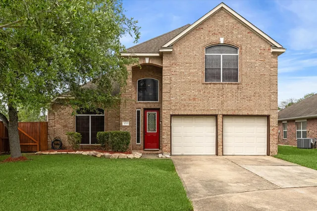 $325,000 | 4713 Cypress Bend Court, Pearland, TX 77584