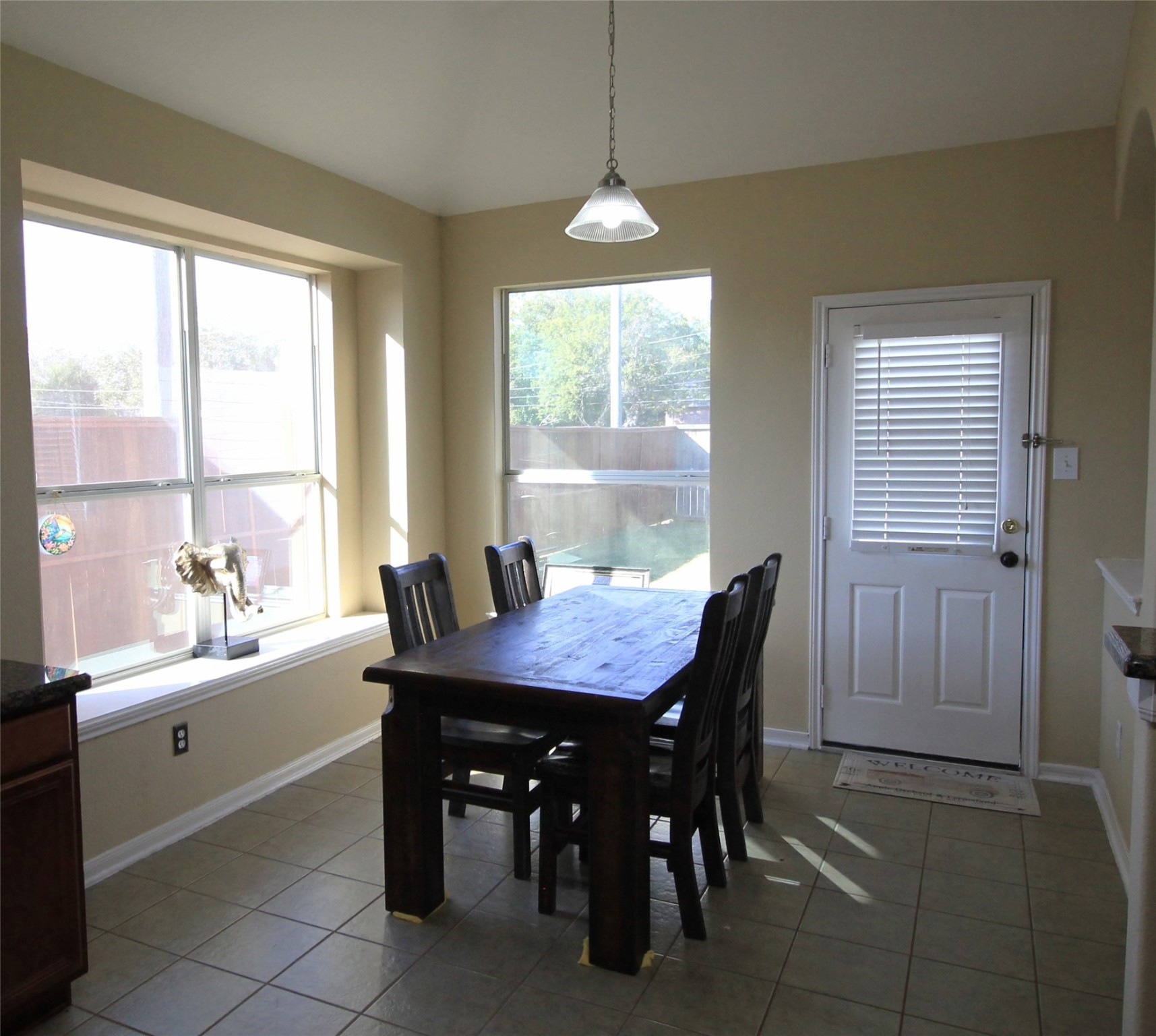 4713 Cypress Bend Court Pearland, TX 77584 - Photo 6 of 27 Updated Picture Brk Rm