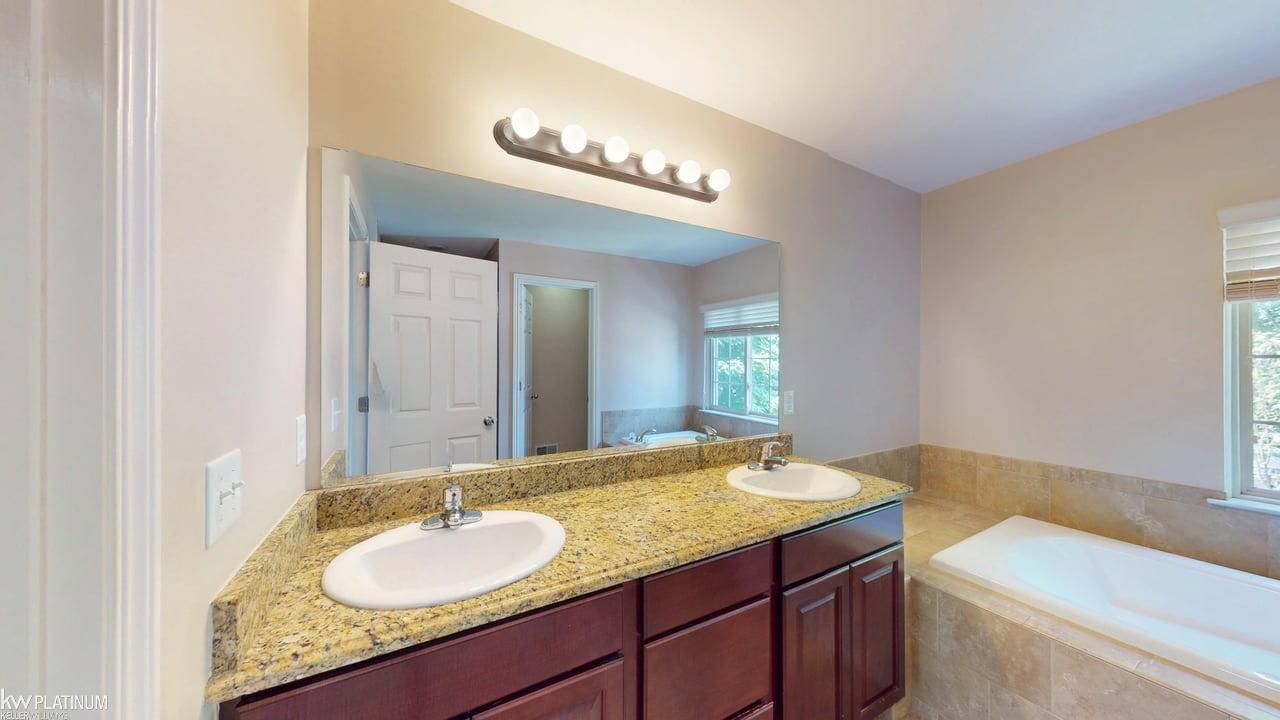 4308 Hawks Nest Road Utica, MI 48317 - Photo 24 of 54