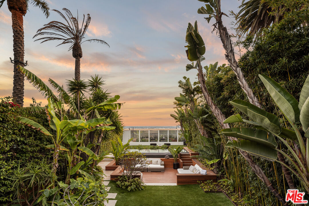 966 Palisades Beach Road Santa Monica, CA 90403 - Photo 13 of 27