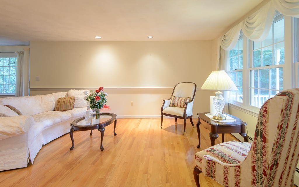 72 Bourque Road Lynnfield, MA 01940 - Photo 11 of 30 Gallery Image 11