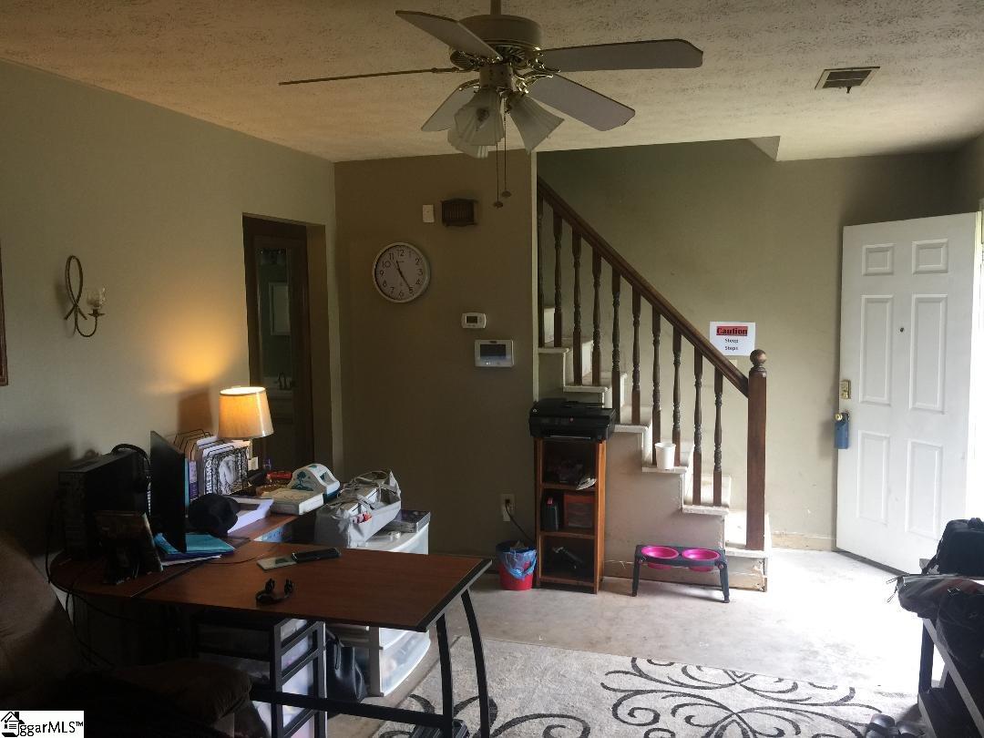518 Rotterdam Road Easley, SC 29640 - Photo 2 of 6