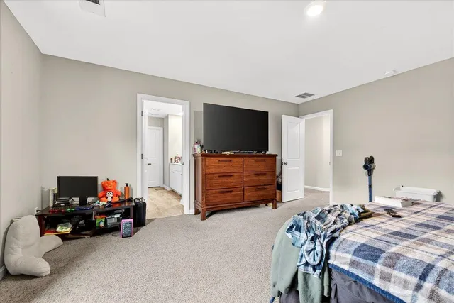 $2,800 | 471 Spanish Wells Road, Summerville, SC 29486