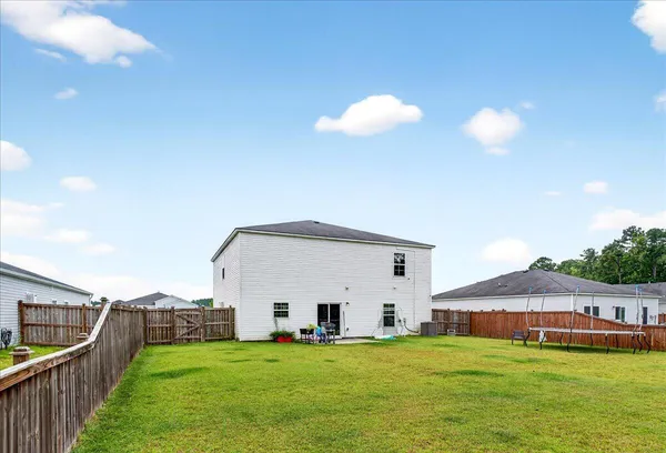 $2,800 | 471 Spanish Wells Road, Summerville, SC 29486