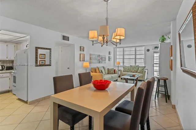 $1,980 | 1913 South Ocean Drive, Unit 316, Hallandale Beach, FL 33009